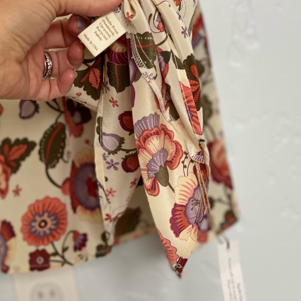 🚨 S O L D 🚨 🍂🌾NWT Christy Dawn Cerise Floral XS🍃🍁 - Picture 5 of 7